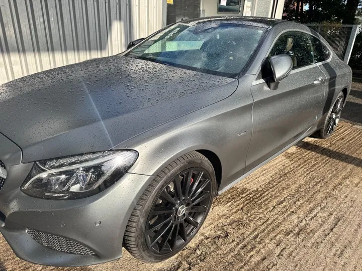 Mercedes-Benz C 300