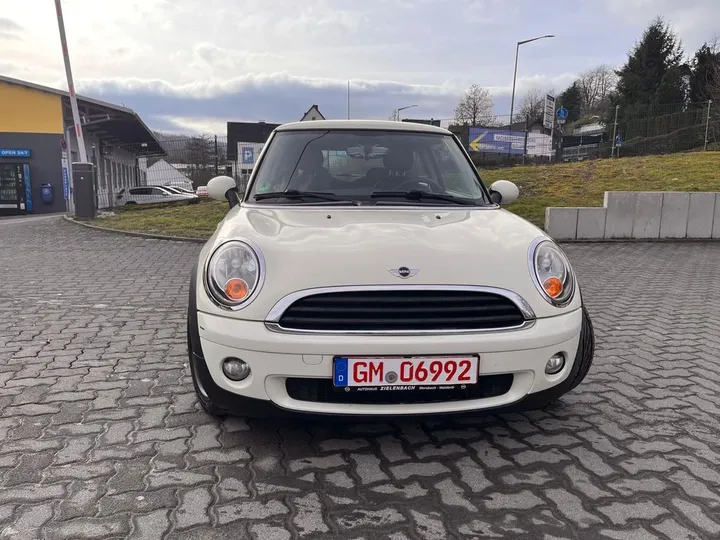 MINI ONE