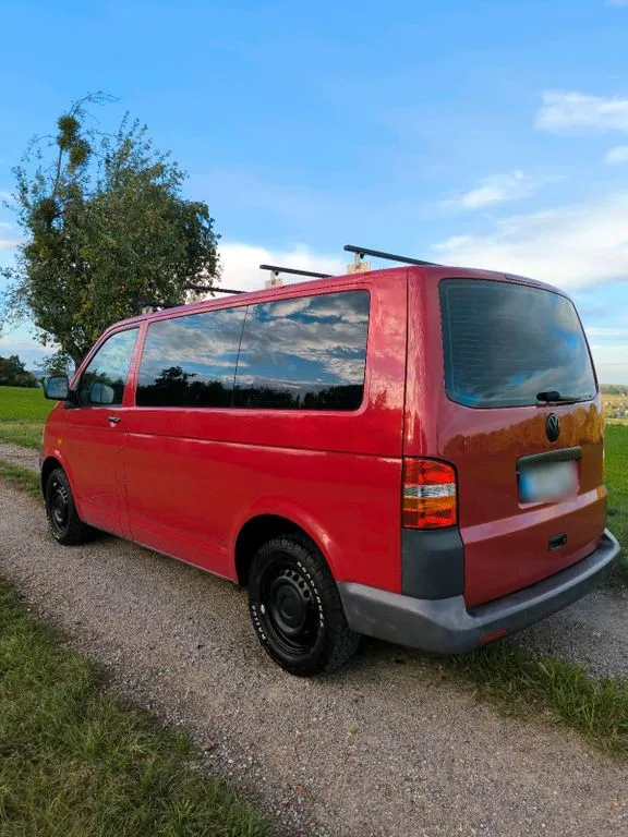 Volkswagen T5 Shuttle