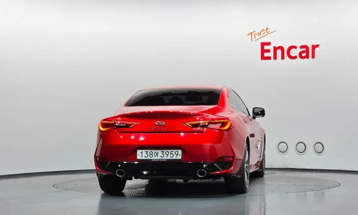 Infiniti Q60