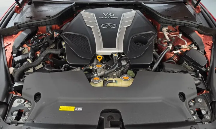 Infiniti Q60