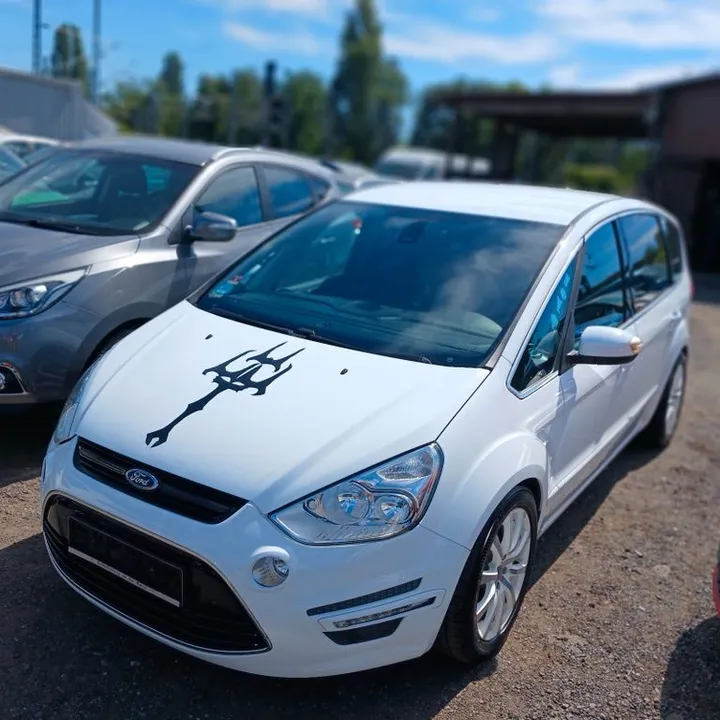 Ford S-Max