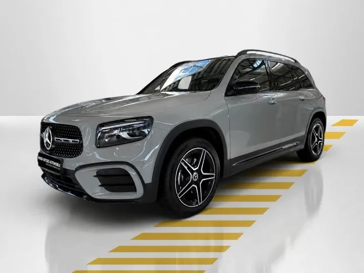 Mercedes-Benz GLB 200