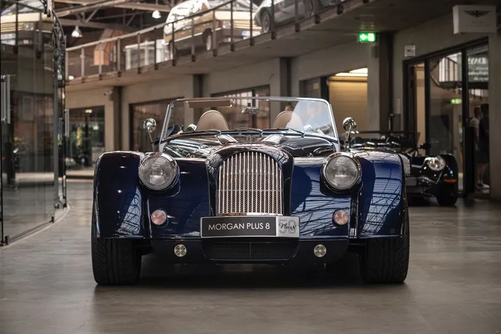 Morgan Plus 8