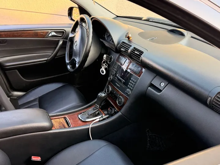 Mercedes-Benz C 280