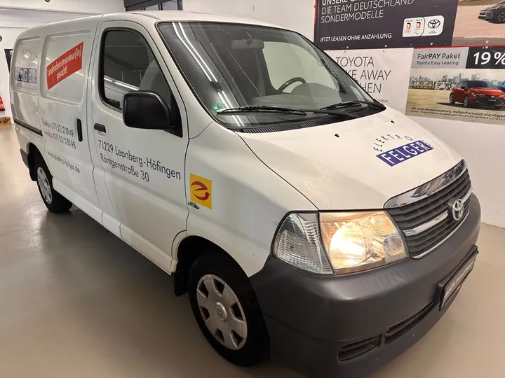 Toyota Hiace