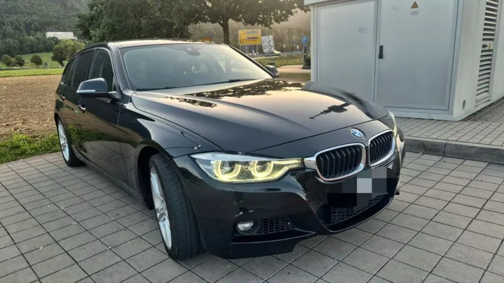 BMW 325
