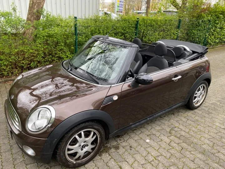 MINI Cooper Cabrio