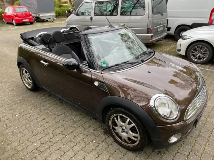 MINI Cooper Cabrio