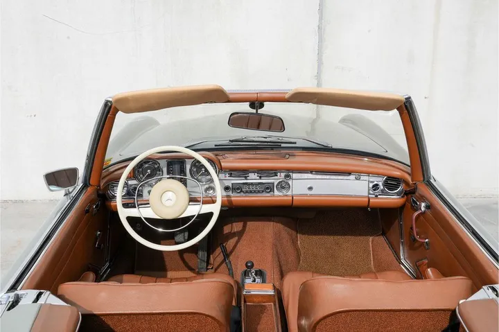 Mercedes-Benz SL 280