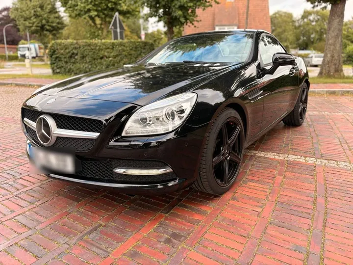 Mercedes-Benz SLK 250