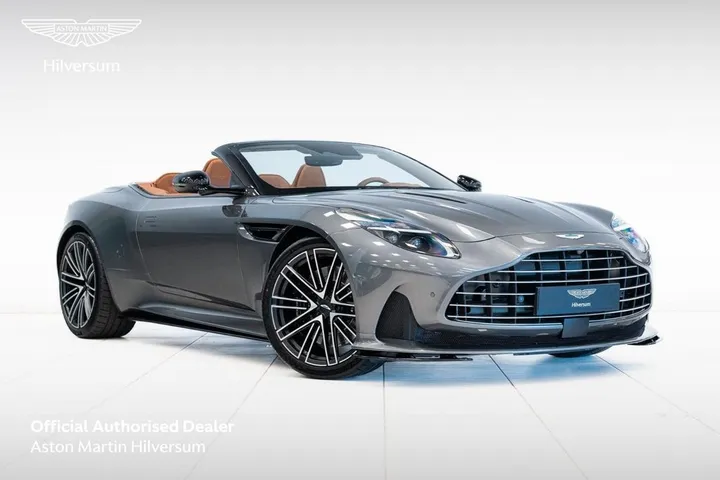 Aston Martin DB12