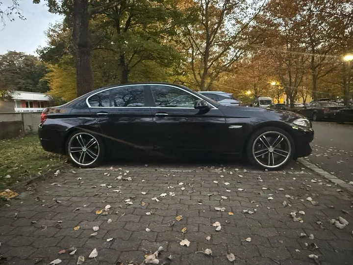 BMW 530