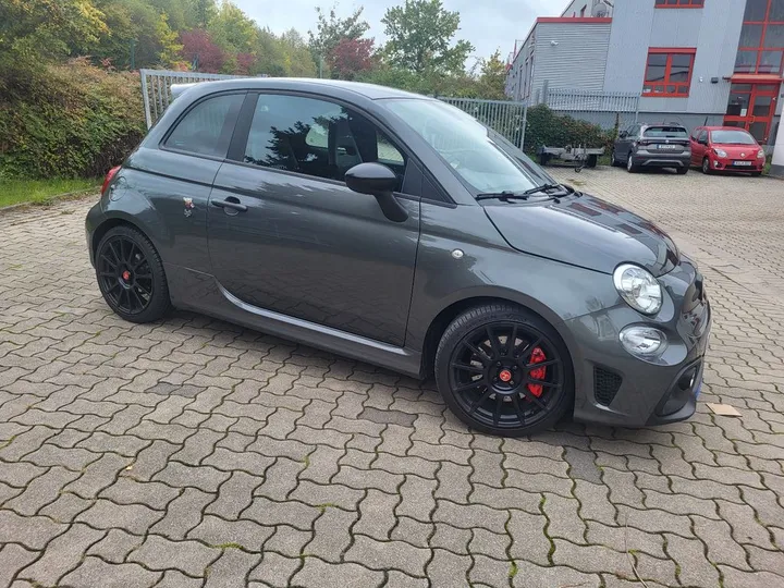Abarth 595 Competizione
