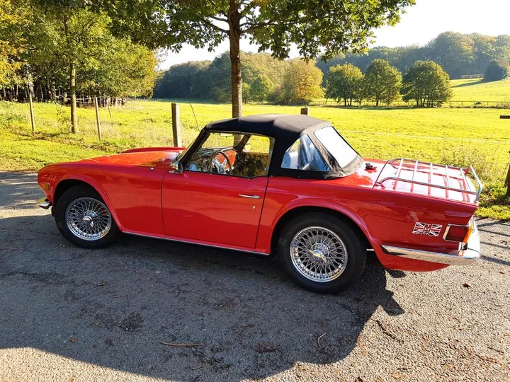 Triumph TR6