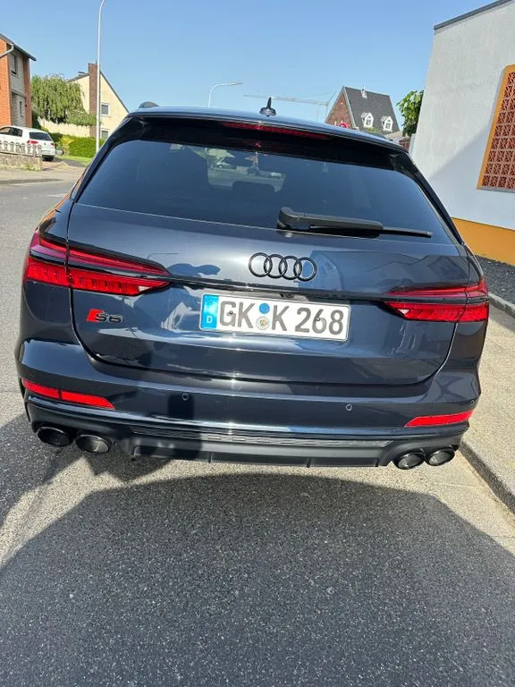 Audi S6