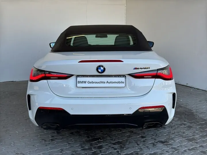 BMW M440