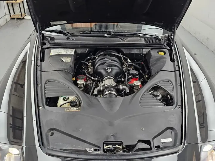 Maserati Quattroporte