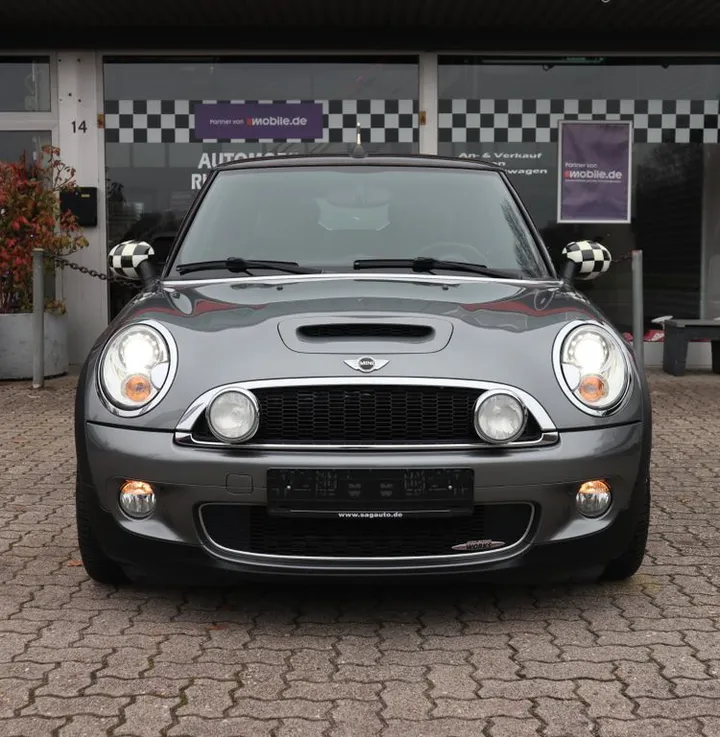 MINI John Cooper Works Cabrio