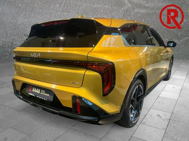 Kia K4