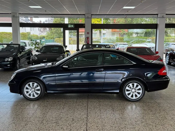 Mercedes-Benz CLK 200