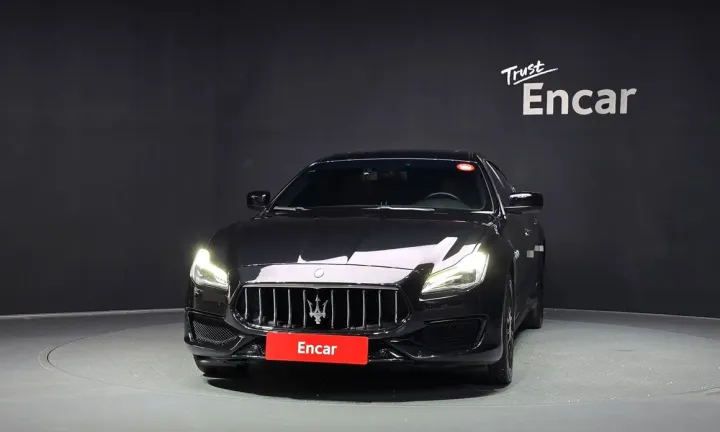 Maserati Quattroporte