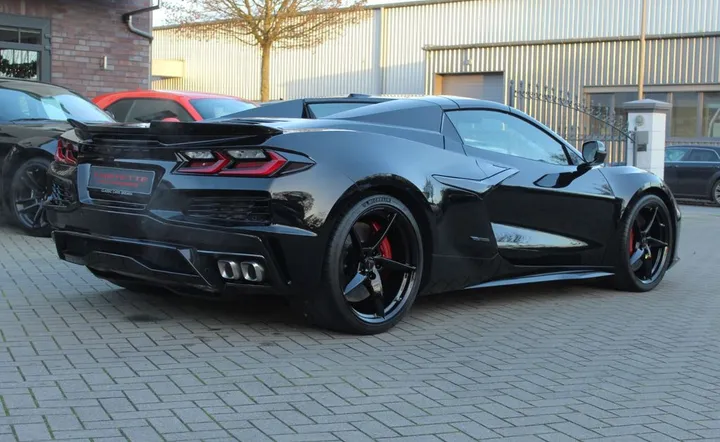 Corvette C8