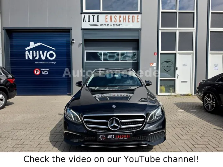 Mercedes-Benz E 220