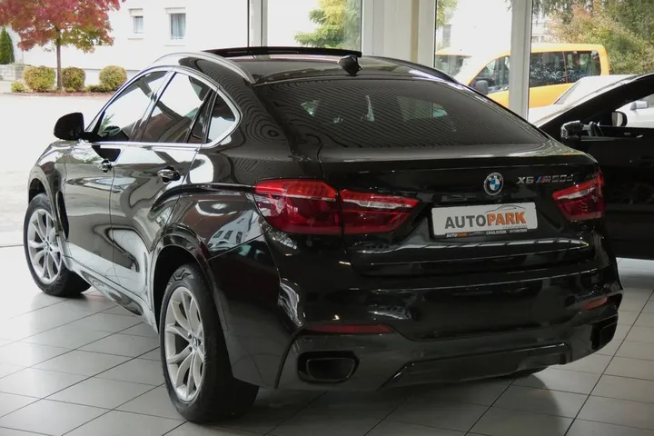 BMW X6 M50