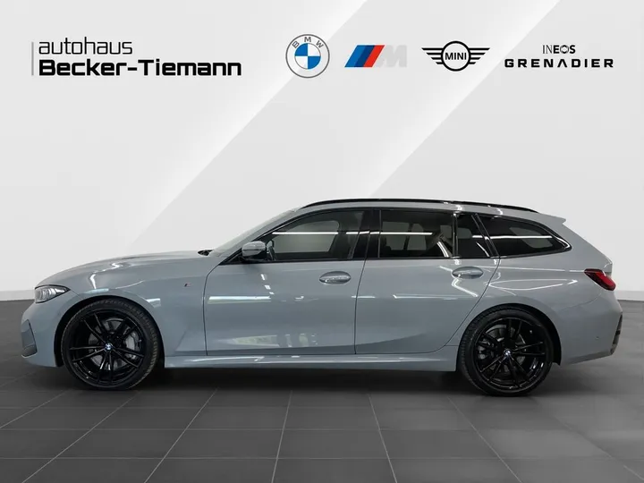 BMW 330