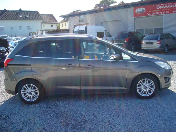 Ford Grand C-Max
