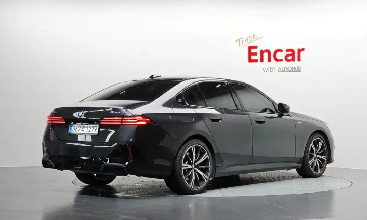 BMW 5-Series