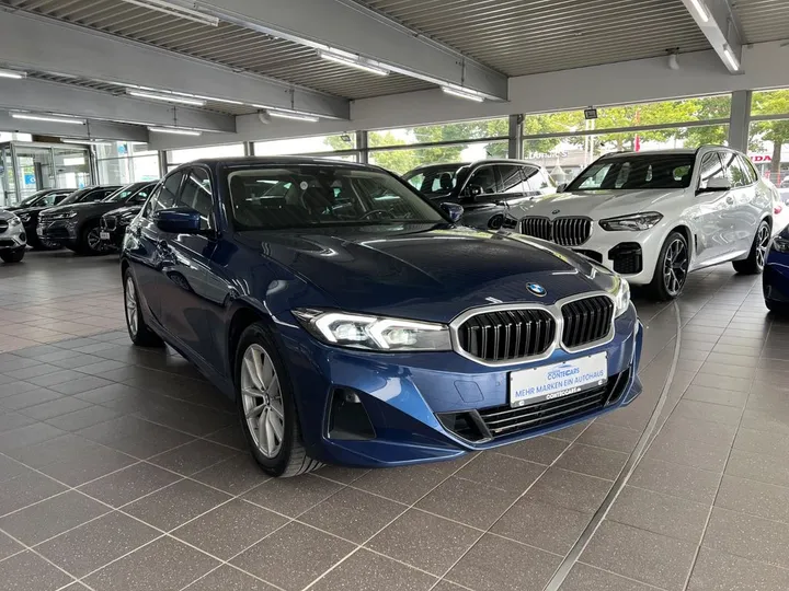 BMW 320
