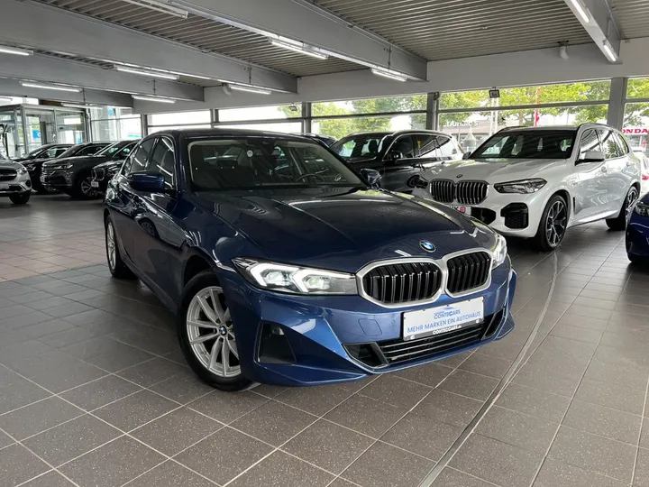 BMW 320