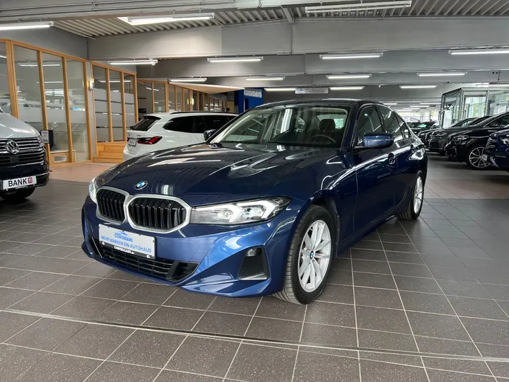BMW 320