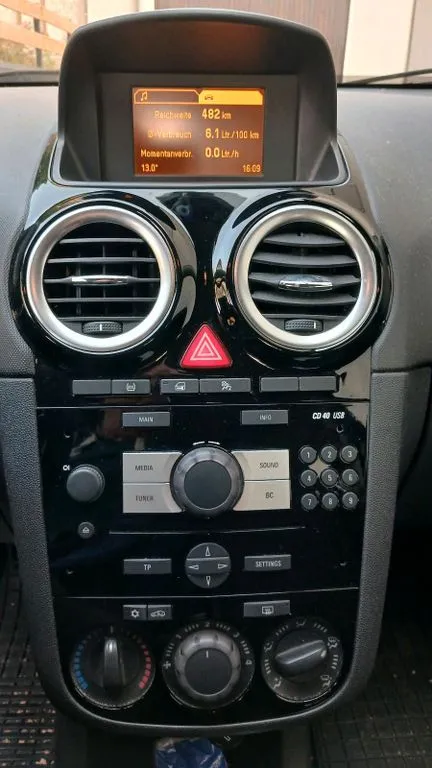 Opel Corsa