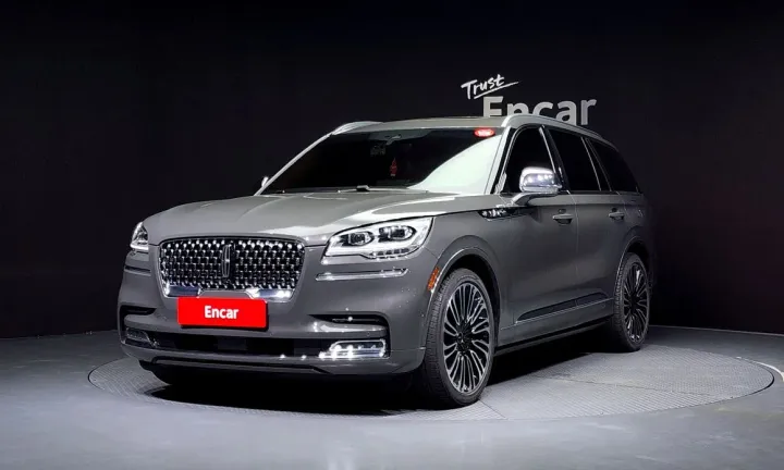 Lincoln Aviator