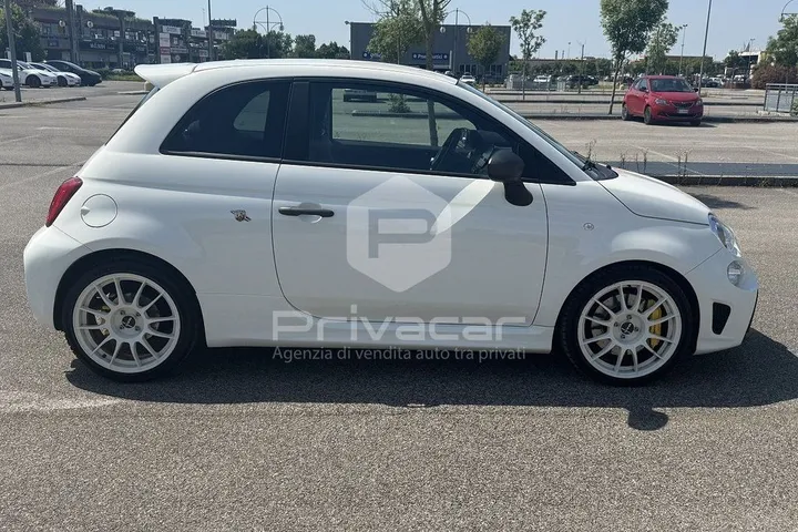 Abarth 695