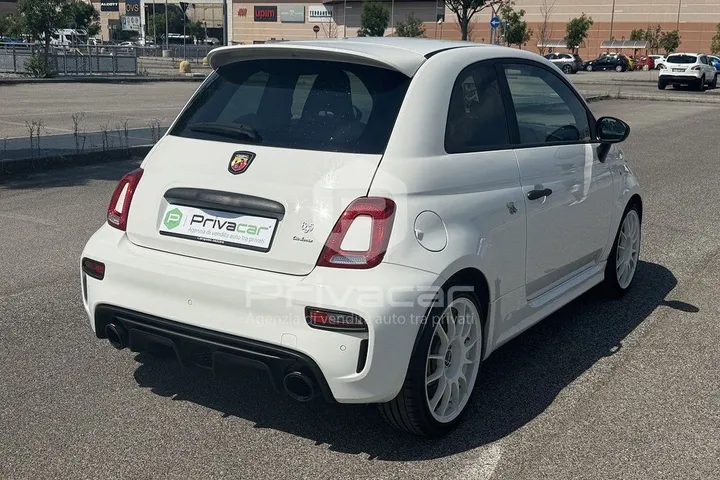 Abarth 695