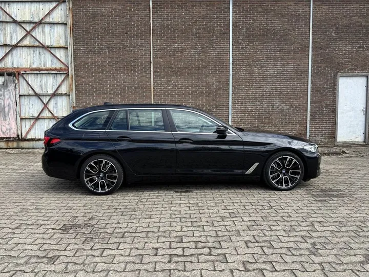 BMW 530