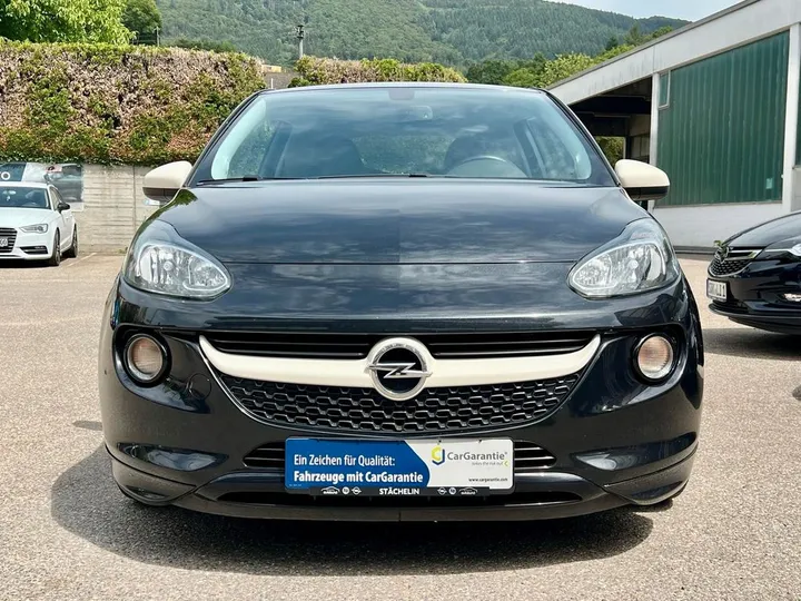 Opel Adam