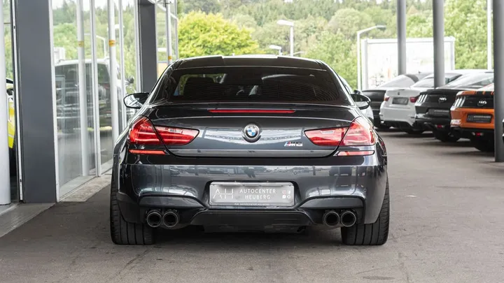 BMW M6