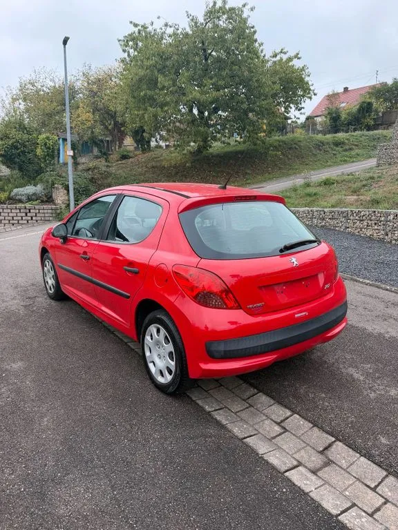 Peugeot 207