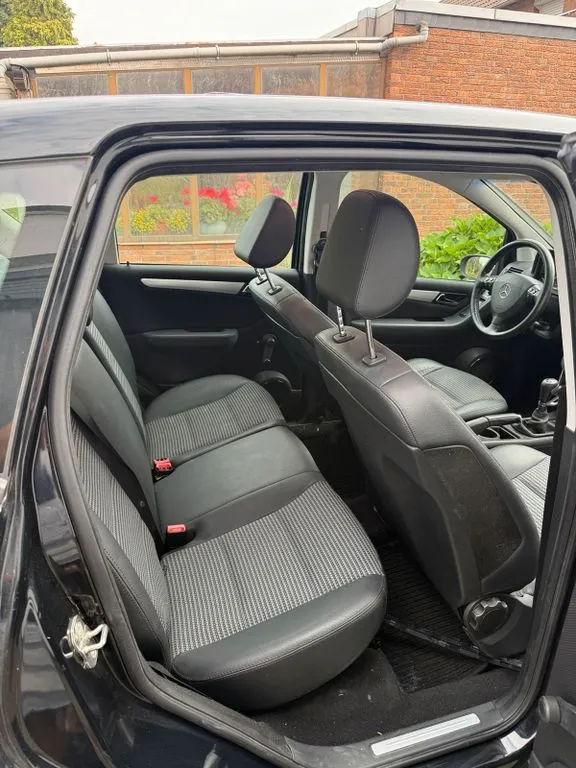 Mercedes-Benz A 170