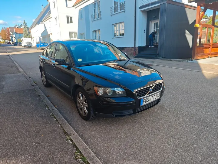 Volvo S40