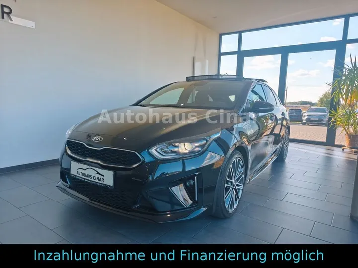 Kia pro cee'd / ProCeed