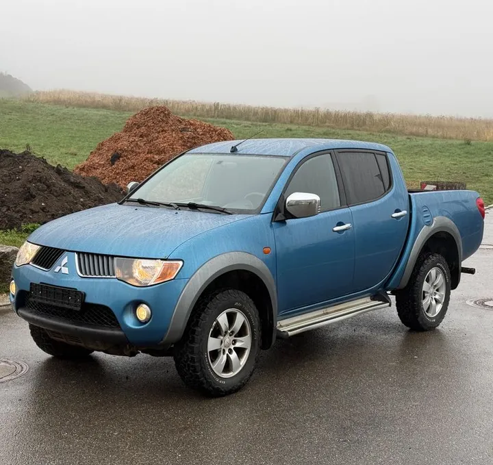 Mitsubishi L200