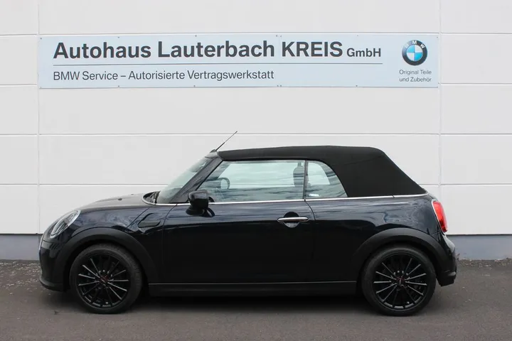 MINI Cooper Cabrio
