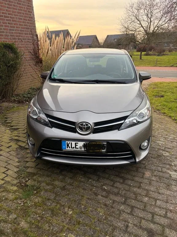 Toyota Verso