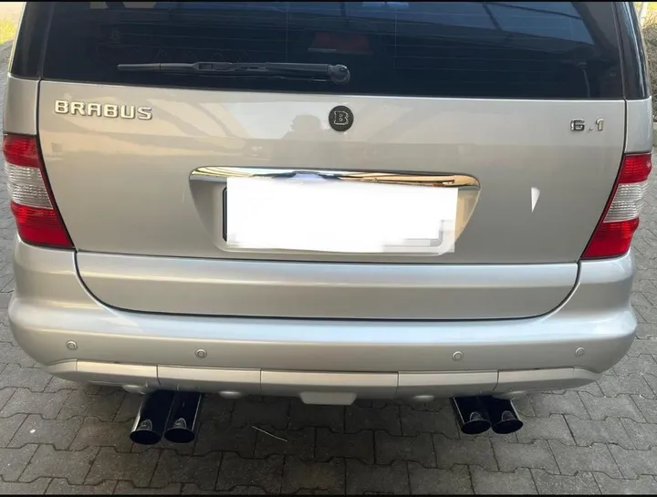 Mercedes-Benz ML 500
